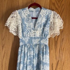 Bridgerton core vintage dress.